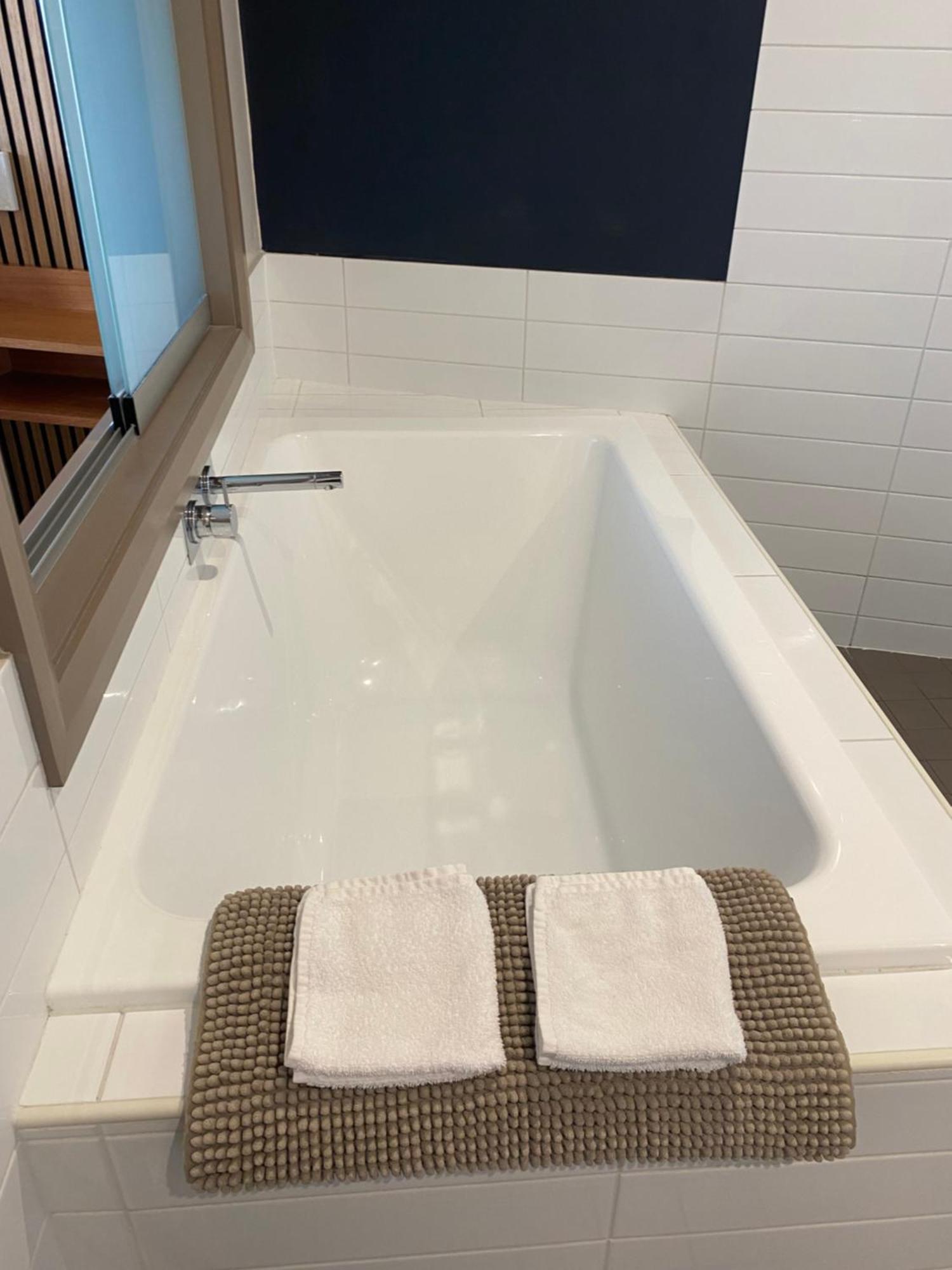 Saltair Luxury Accommodation - Adults Only Олбани Экстерьер фото